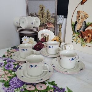 Vintage Floral Cream Tea Cup and Saucer Set Of 4 China